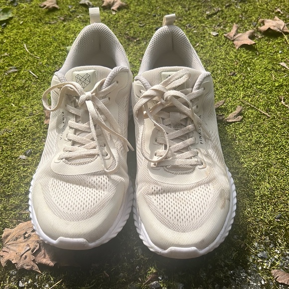 Pink Soda brand sneakers - Picture 2 of 7